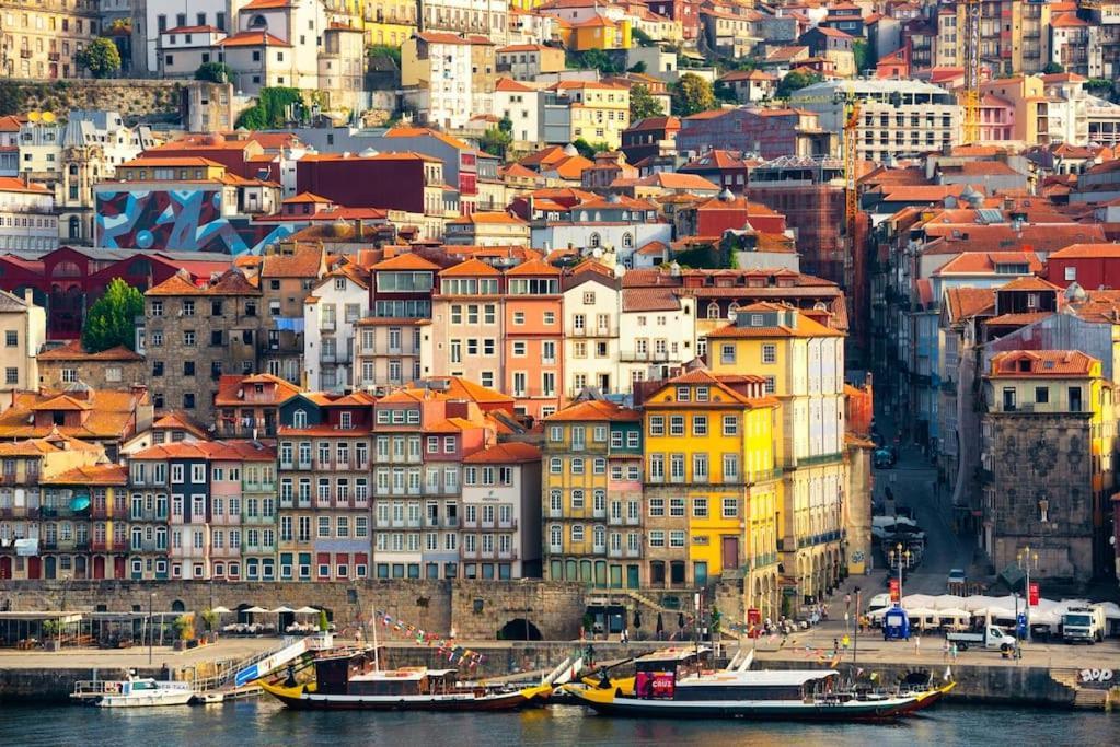 Loft In The Historic Center Of Oporto Downtown Apartment Bagian luar foto